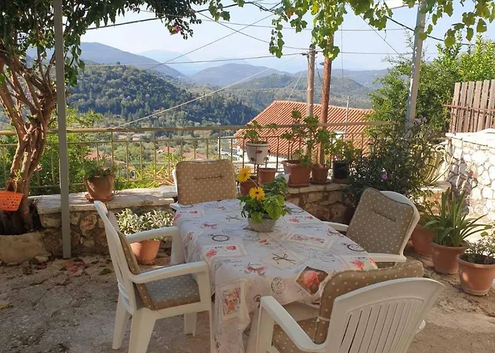 Traditional House With Breathtaking View, Makis * Sívros